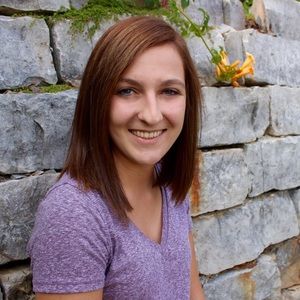 Meet your Posher, Lauren